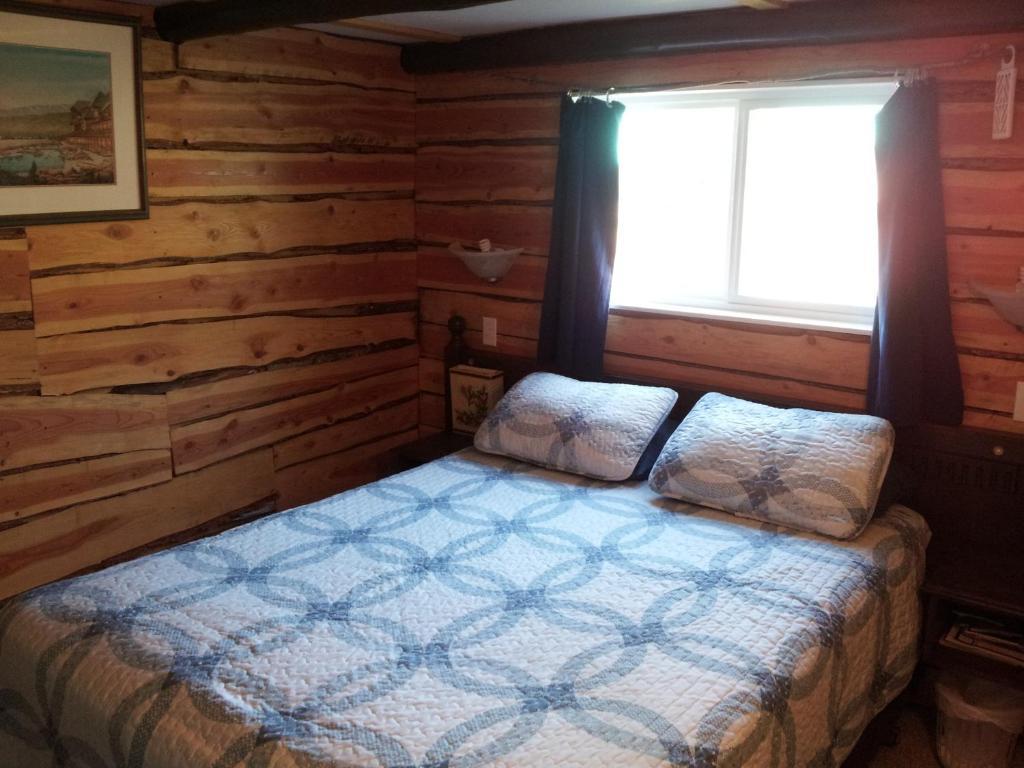 Steamboat Mountain Chalets Hotel Spillimacheen Pokój zdjęcie