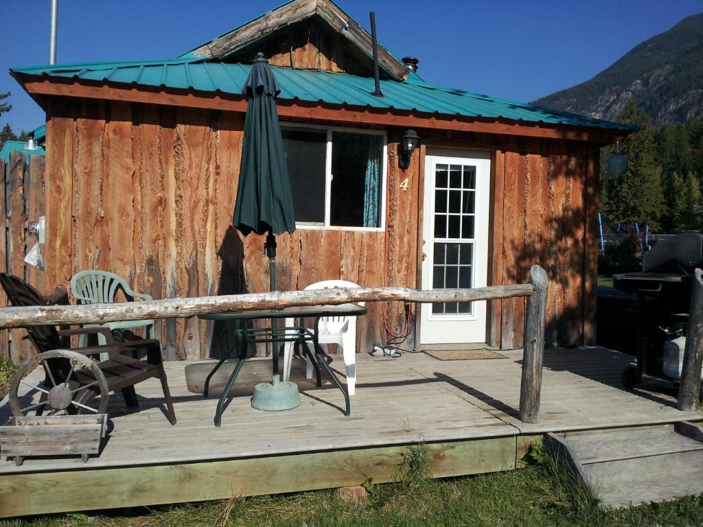 Steamboat Mountain Chalets Hotel Spillimacheen Pokój zdjęcie