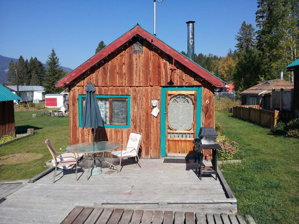 Steamboat Mountain Chalets Hotel Spillimacheen Zewnętrze zdjęcie
