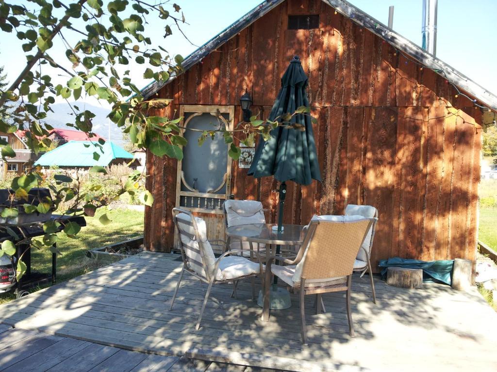 Steamboat Mountain Chalets Hotel Spillimacheen Zewnętrze zdjęcie